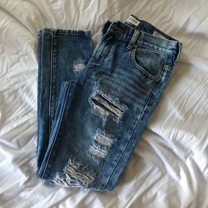 ⚡️FLASH SALE Skinny Boyfriend Jeans (Distressed)